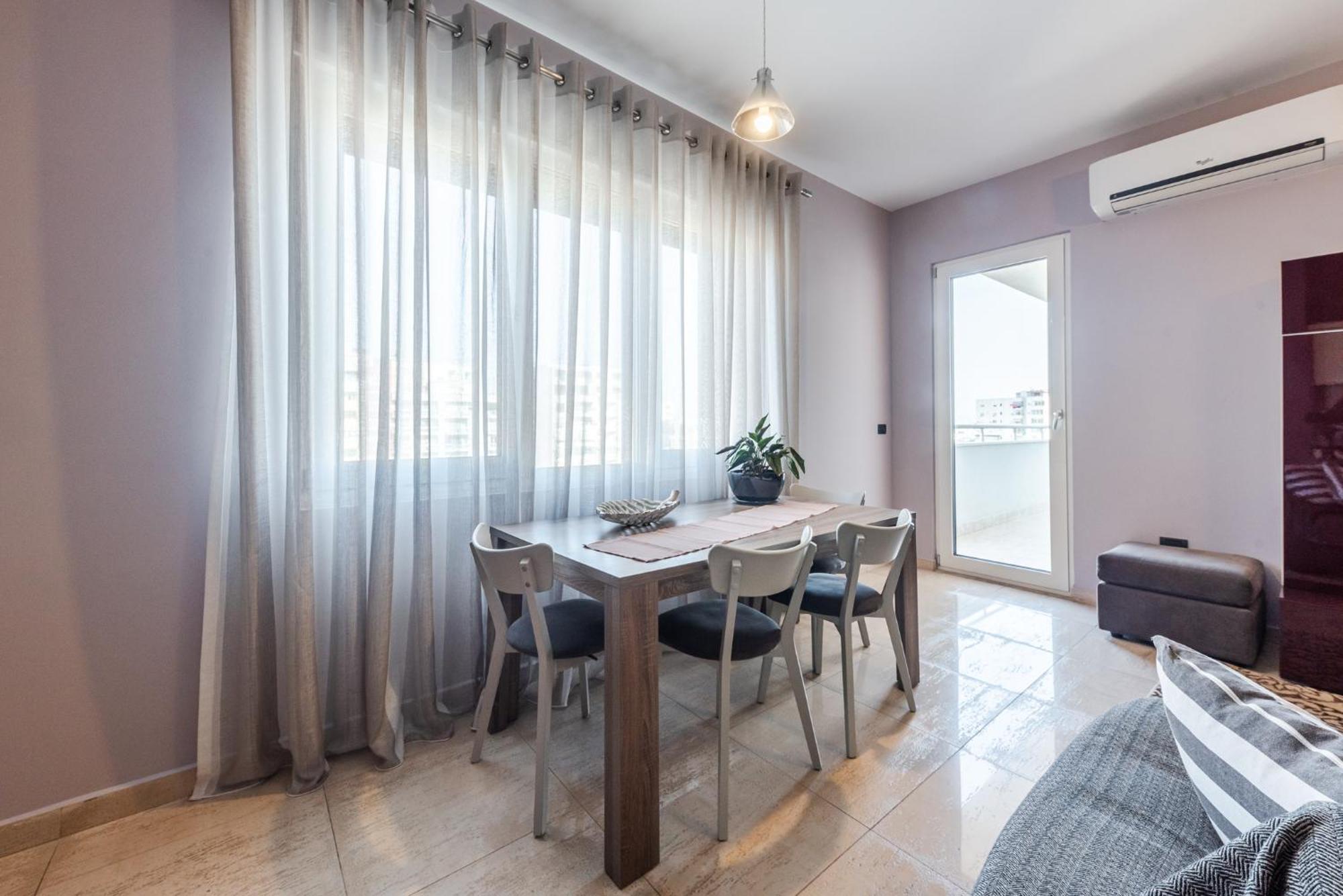 Main Square Apartment Durrës 외부 사진